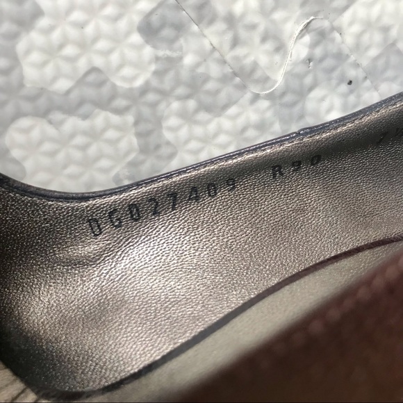 Salvatore Ferragamo brown leather shoes, wooden high heel, size 7.5 - Picture 6 of 7